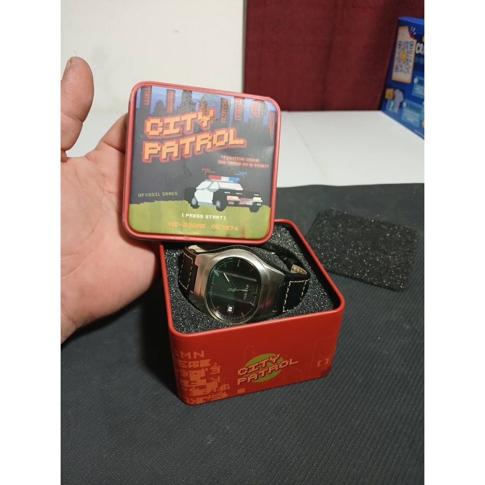 Vintage Fossil "City‎ Patrol" Video Game Series Watch - 2003 Limited Edition Tin